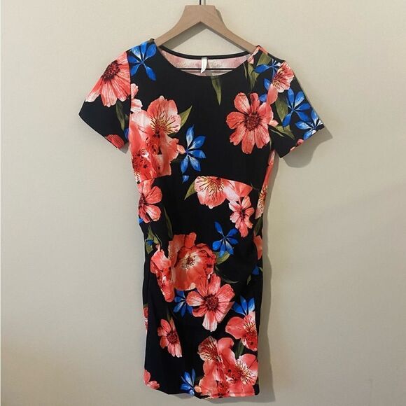 PINKBLUSH Black Floral Fitted Maternity Dress - Picture 6 of 11